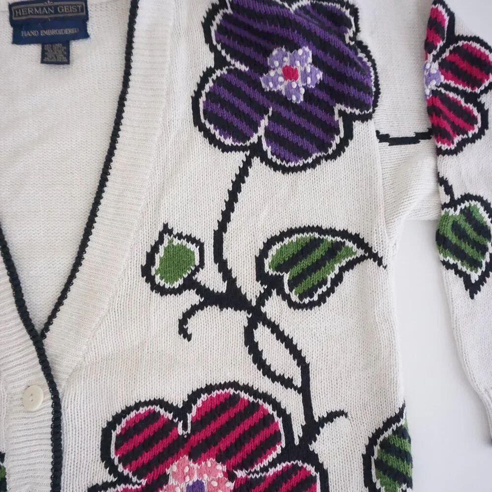 Vintage Herman Geist White Cotton Cardigan Floral Embroidered Grandmacore M - Picture 6 of 11